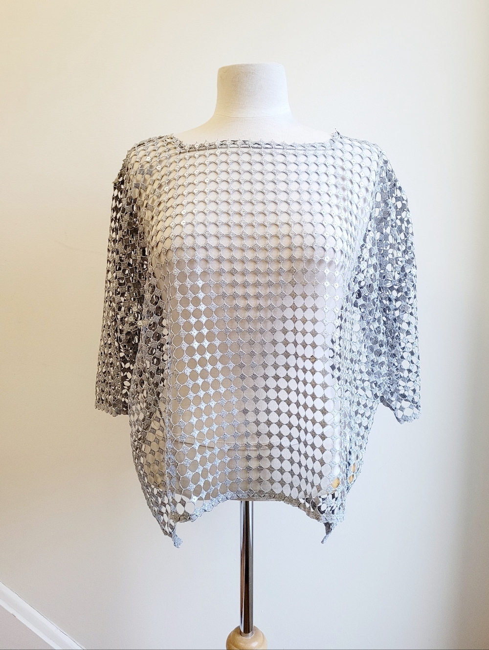 SULU Collection Festival Silver Metallic  Gray Crochet Mesh Boho Top One SIZE